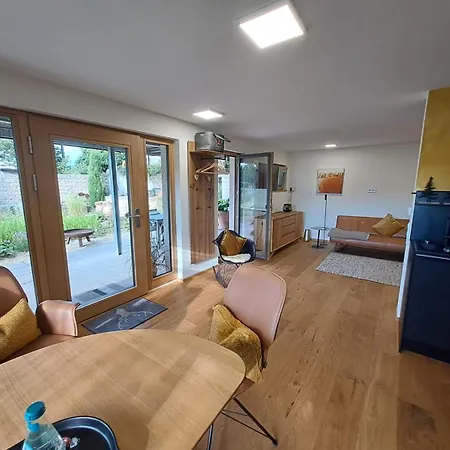 Kleine Schwarzwaldlodge דירה